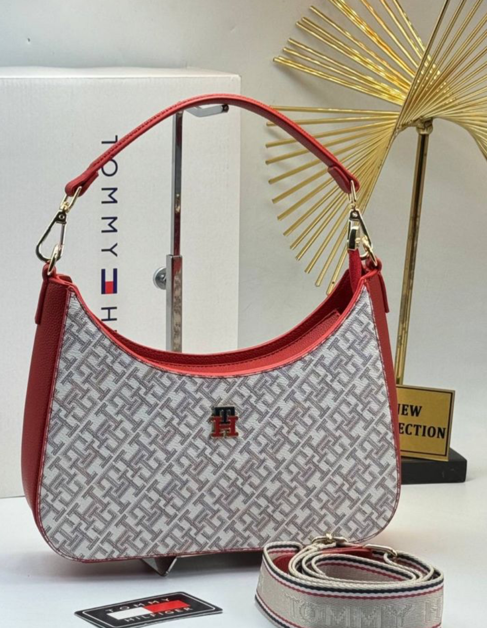 Tommy Hilfiger