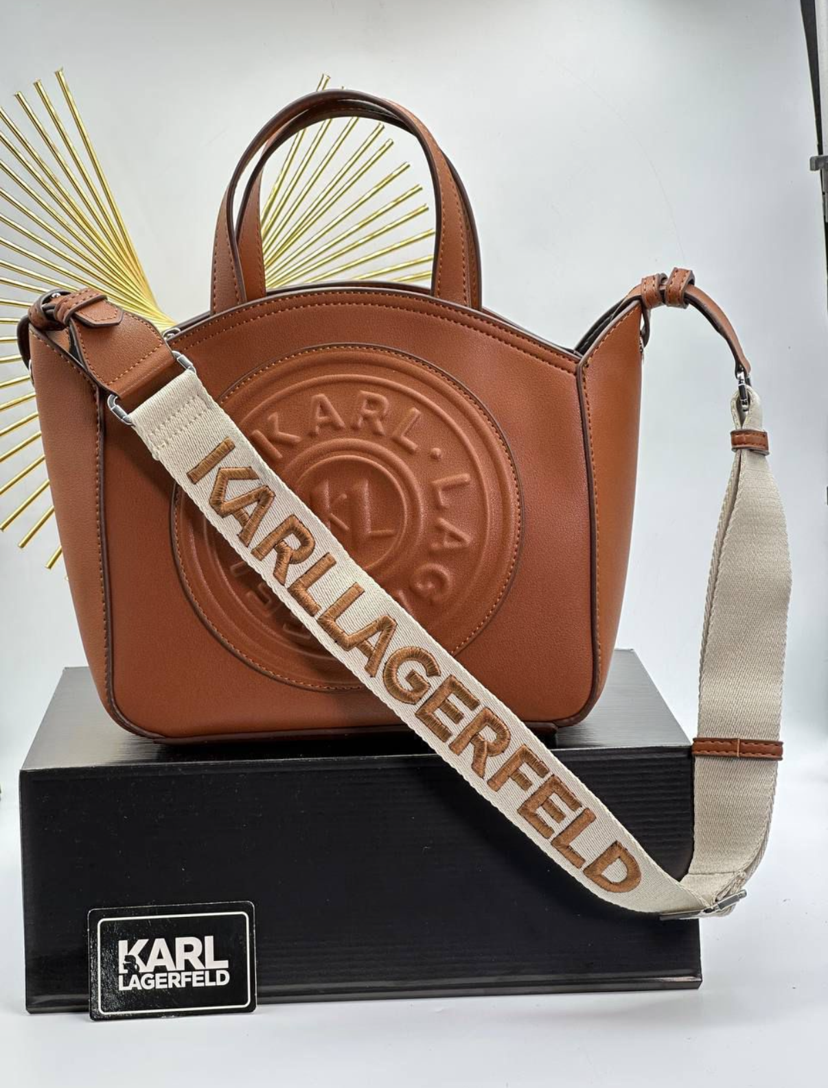 Karl lagerfeld cross body
