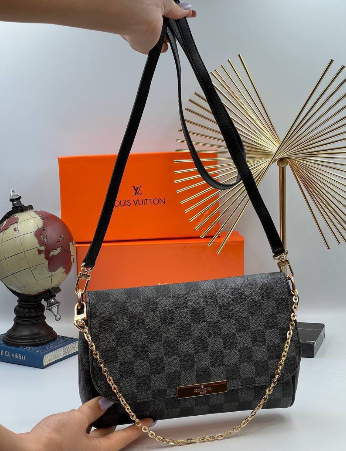 Louis Vuitton clutch