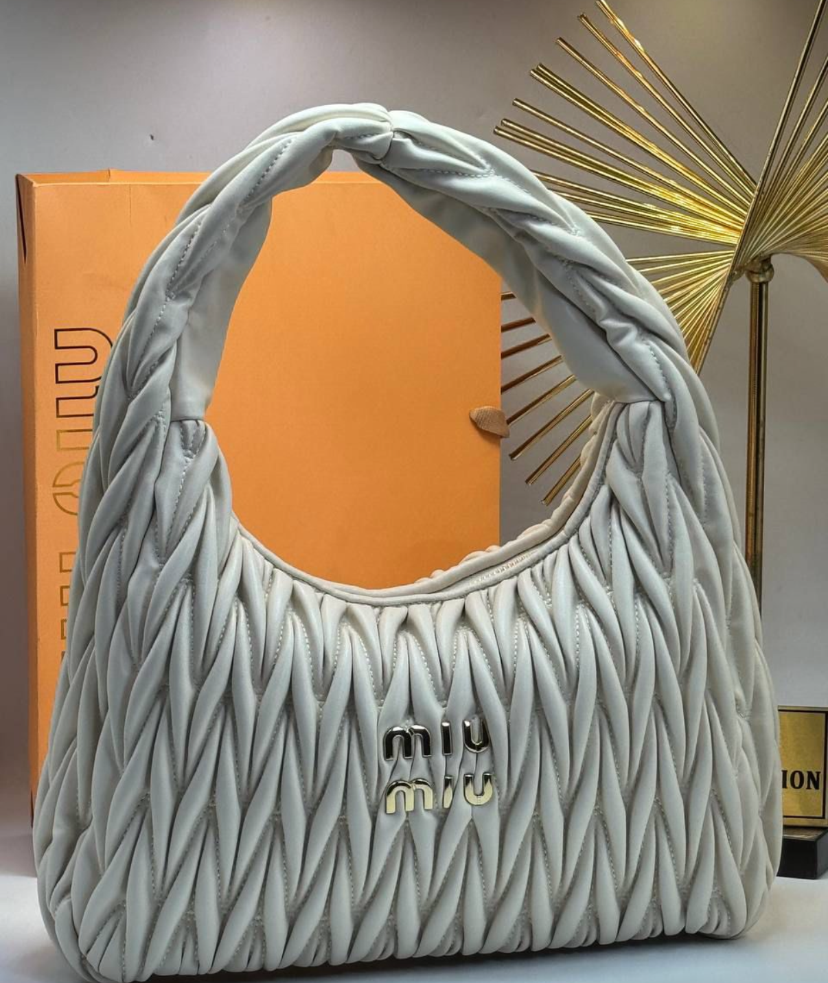 Miu Miu #7282