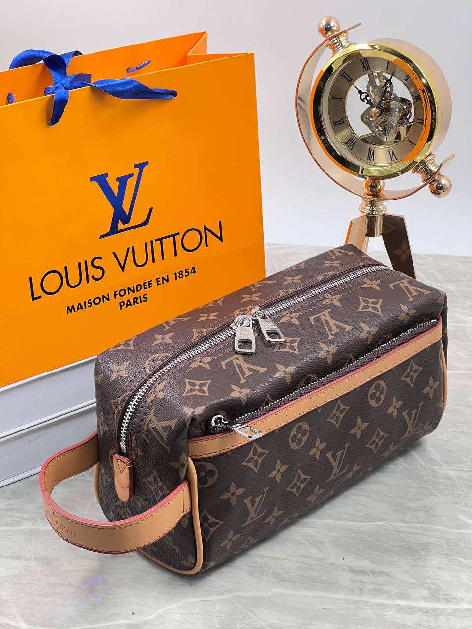 Louis Vuitton neseser