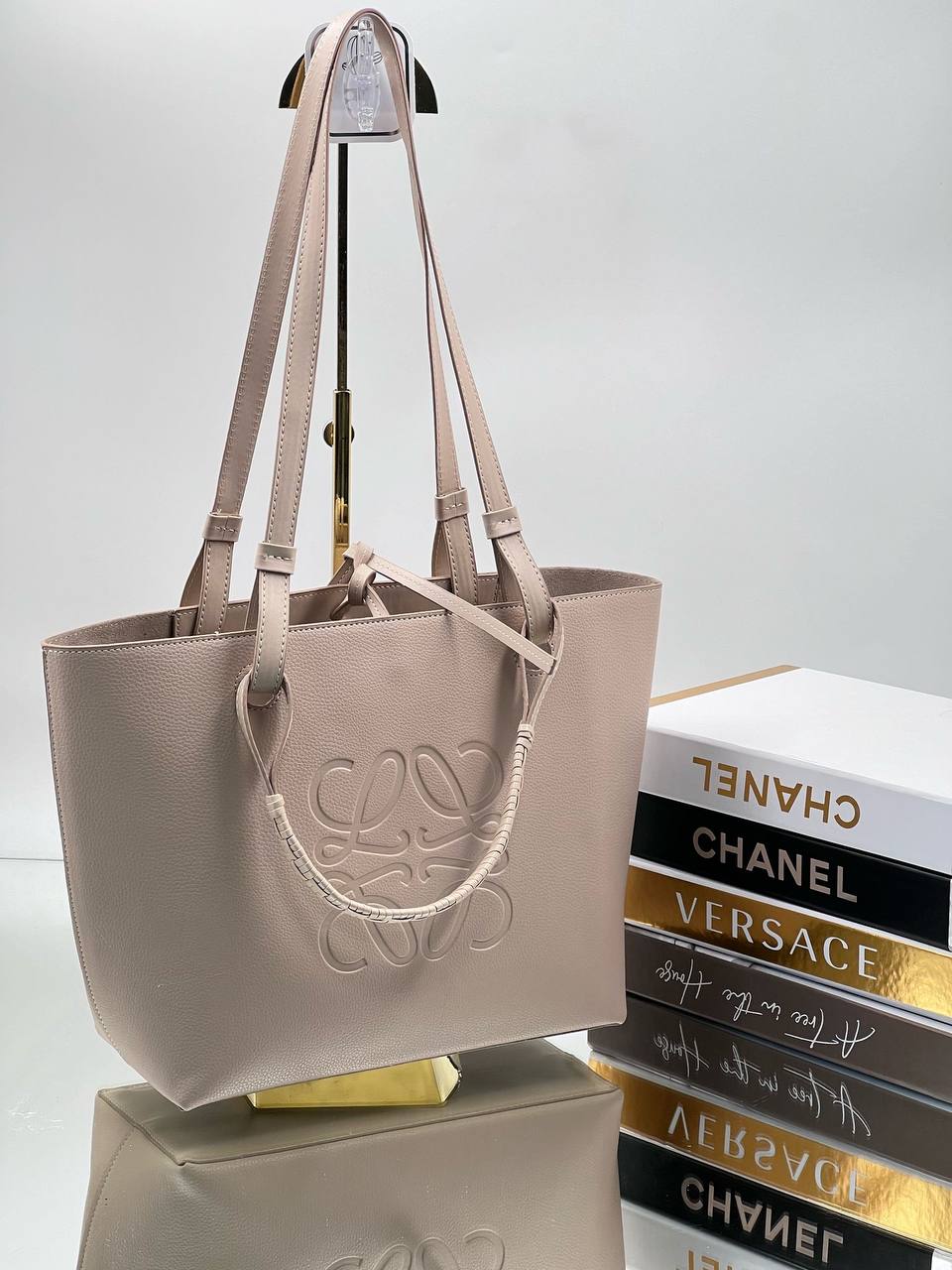 Loewe beige