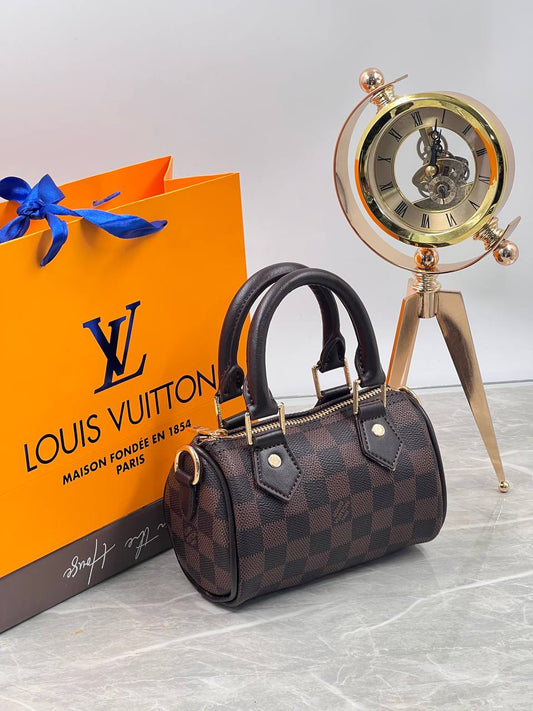 Louis Vuitton nano speedy