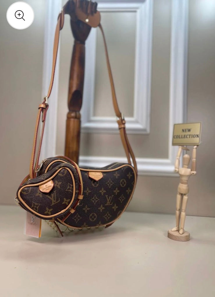 Louis Vuitton Croissant Monogram