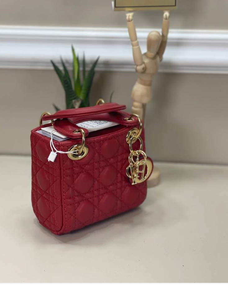 Lady Dior Κόκκινη